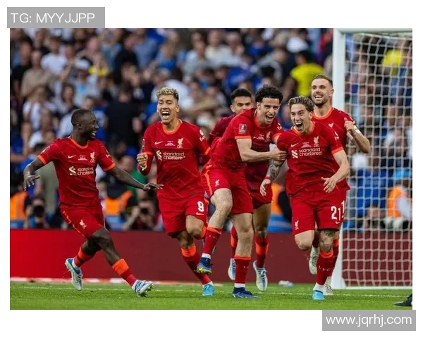 亨克与利物浦精彩对决录播回顾全场比赛亮点与精彩瞬间分析